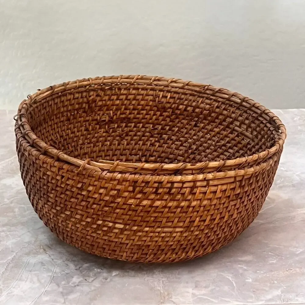 Natural Rattan Round Fruit Basket Weaved Aged Patina 10.5